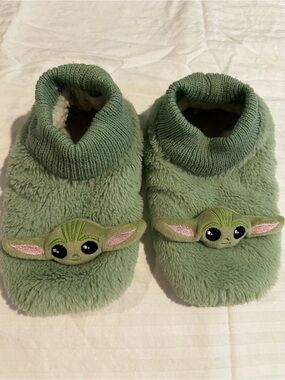Baby Yoda Character LF Plush Mint Green Fuzzy Slippers
